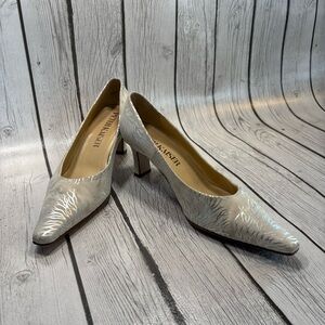 Peter Kaiser Women's Silver and Cream Heels